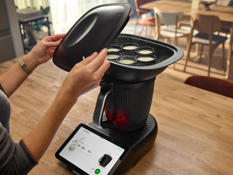 int master en thermomix tm7 launch Functionality Photos ProductInUse 2102 16x9