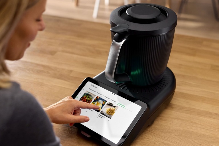int master en thermomix tm7 launch Functionality Photos ProductInUse 0415 16x9